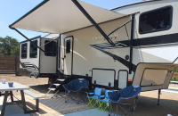 Spacious Bunkroom Chaparral: Delivered to your Coastal Retreat