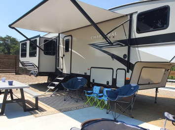Spacious 2020 Coachmen Chaparral Delivered Tailored Experience