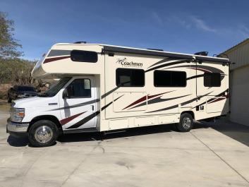 Luxury Class C - Motorhome