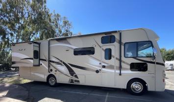 Class A RV Rental & Delivery- 2017 Thor A.C.E.