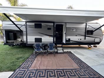 Travel trailer RV Camper Camping trailer Mobile home Towable camper Re