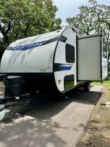 Light Travel Trailer Perfect for the Family Camping Trip!