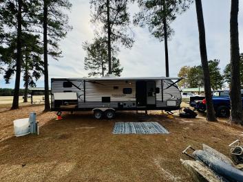 *We Deliver!* 2016 Coachmen Catalina Legacy Edition 2b/1ba *We Deliver!* 2016 Coachmen Catalina Legacy Edition 2b/1ba