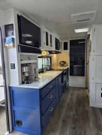 RV rental Ideal for: Vacations, Bethel area exploration, house hunting RV rental Ideal for: Vacations, Bethel area exploration, house hunting
